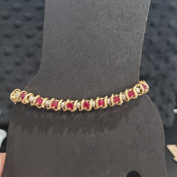 Item # GB21  10K Gold 7 in Tennis Style Bracelet with rubies and tiny diamonds - Picture 4 of 9